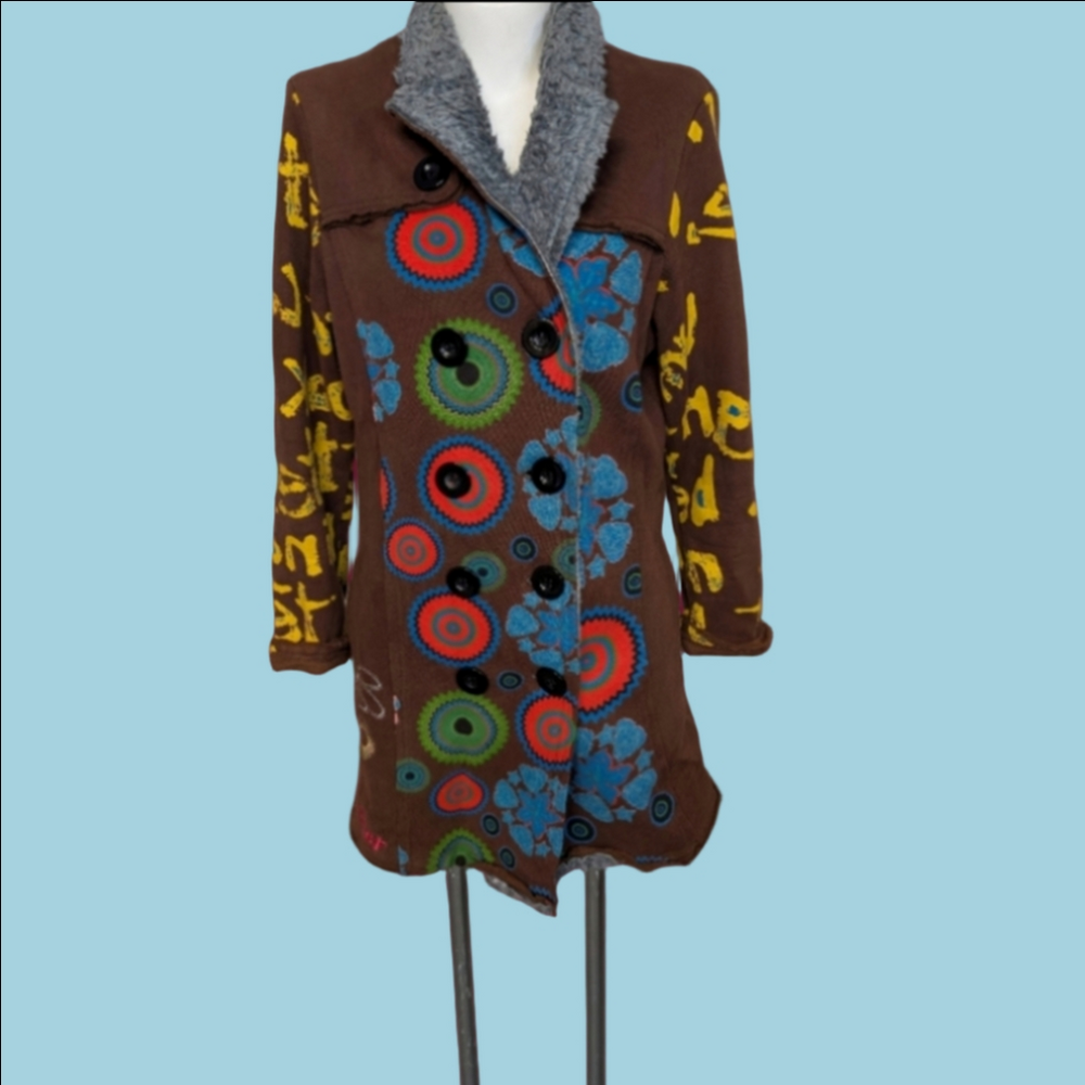 ADORE Coat Brown Graphic Graffiti Stylish Artistic Sweatshirt Material L